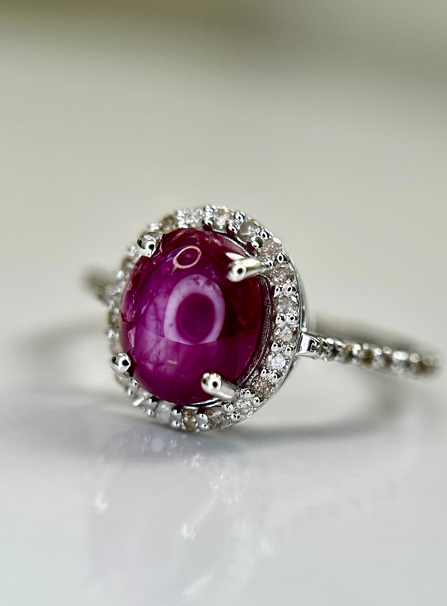 Natural Star Ruby Ring 2.71ct With Natural Diamonds & 18k Gold