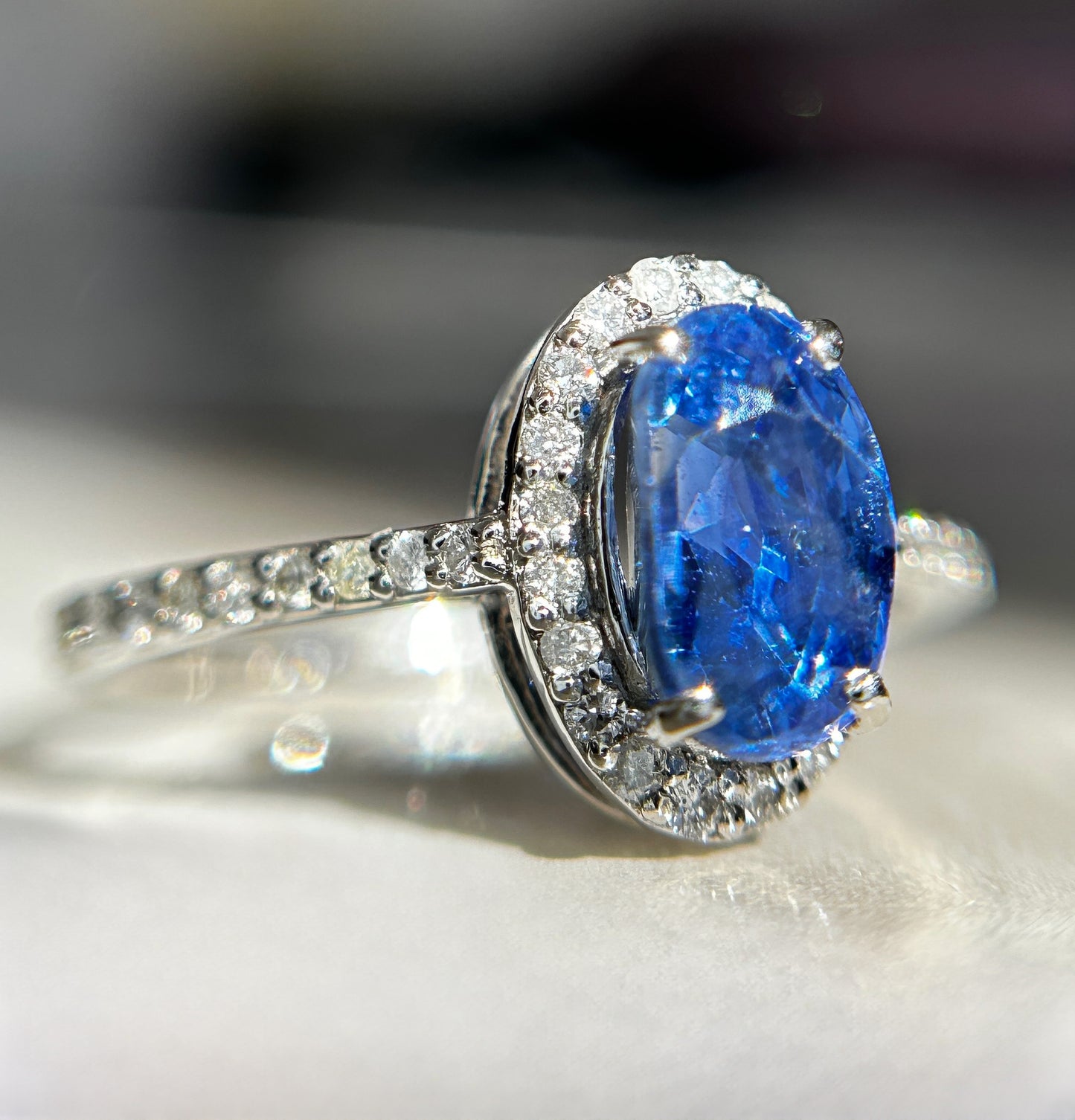 Beautiful 2.24 CT Unheated Burma Blue Sapphire Diamonds & 950 Platinum