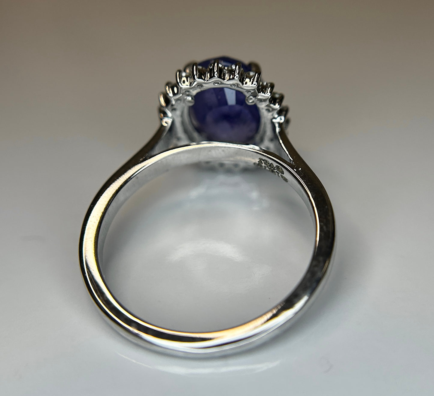 Unheated Untreated 3.87 CT Natural Ceylon Purple Sapphire Diamonds & 18k Gold