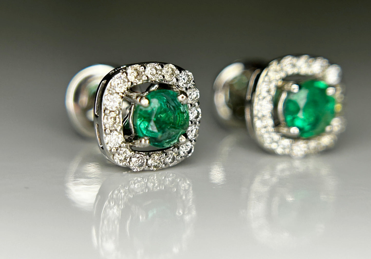 Beautiful 0.49ct Natural Emerald Halo Set Stud Earrings With Diamonds In Platinum 950