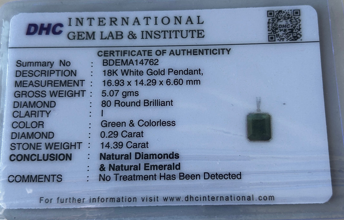 Beautiful 14.39 ct Natural Emerald With Natural Diamonds & 18k Gold