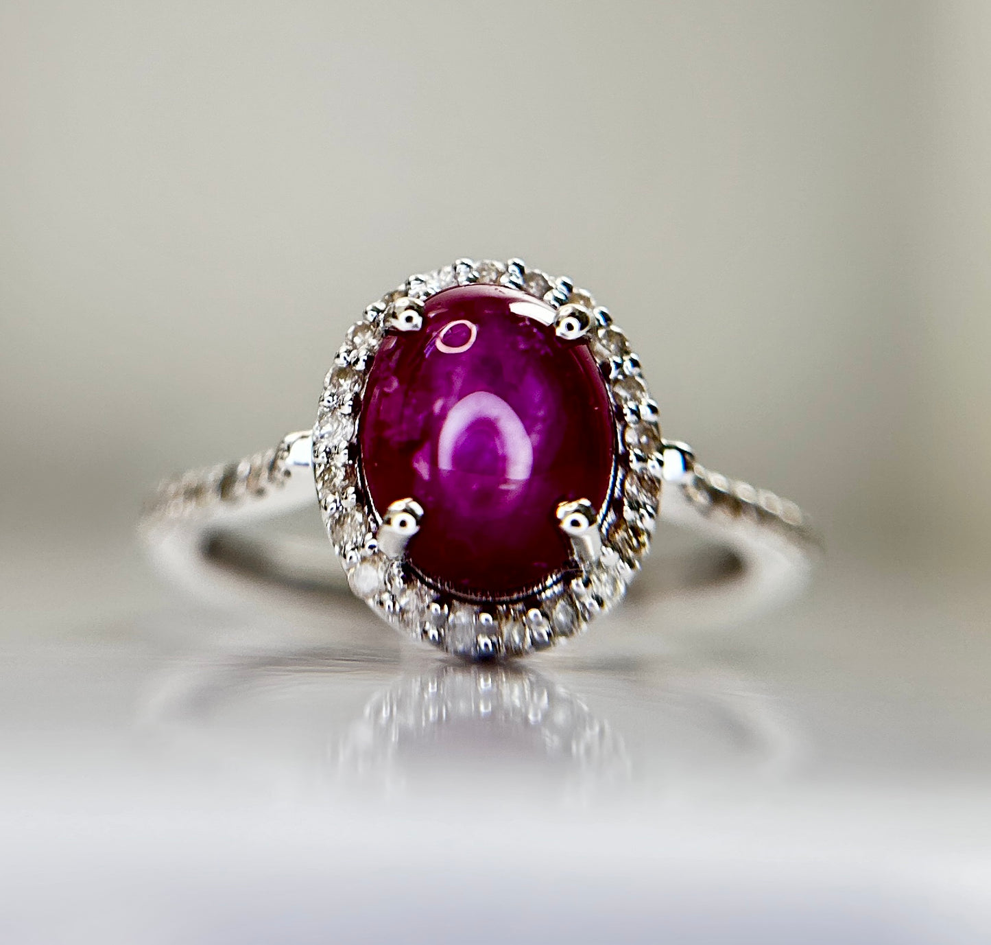 Natural Star Ruby Ring 2.71ct With Natural Diamonds & 18k Gold