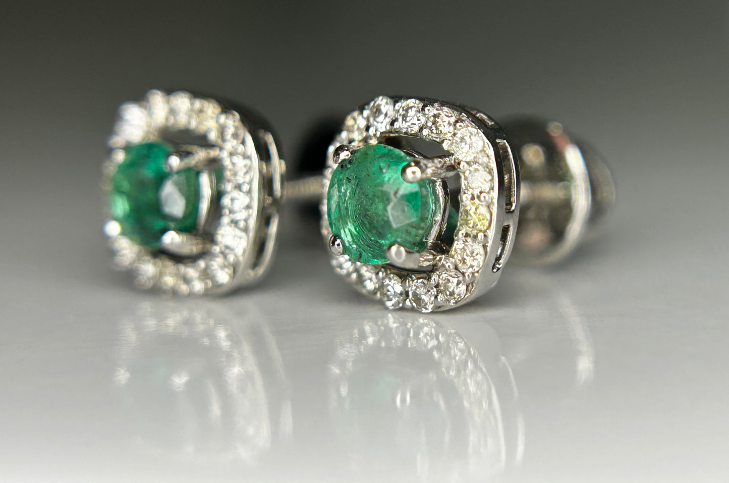 Beautiful 0.49ct Natural Emerald Halo Set Stud Earrings With Diamonds In Platinum 950