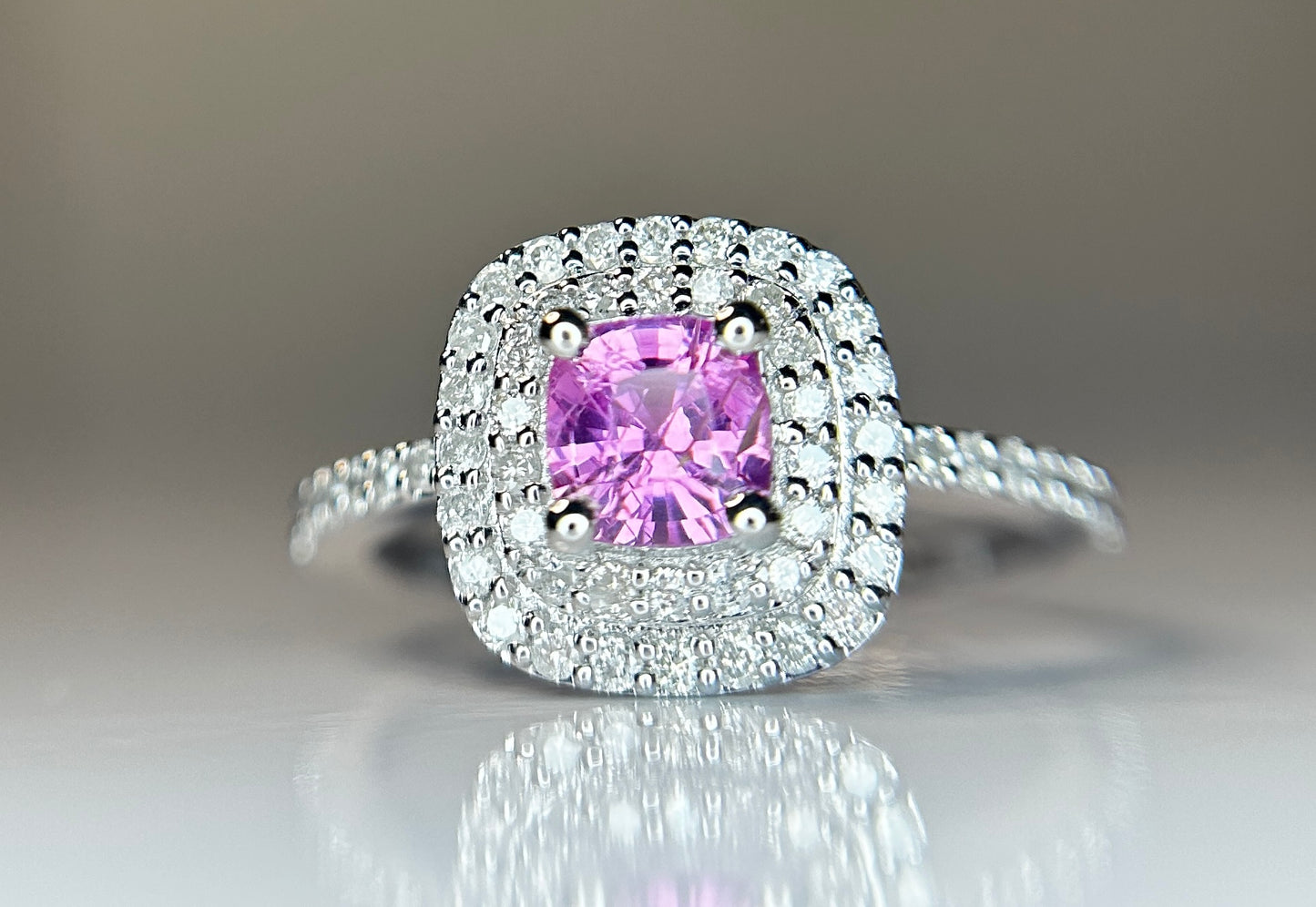 Beautiful 0.63 CT Unheated Ceylon Pink Sapphire With Natural Diamonds & 18k Gold