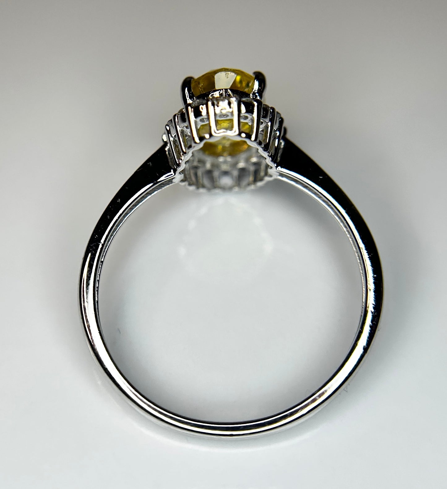 Beautiful 2.09 CT Unheated Yellow Sapphire With Natural Diamonds & 18k Gold