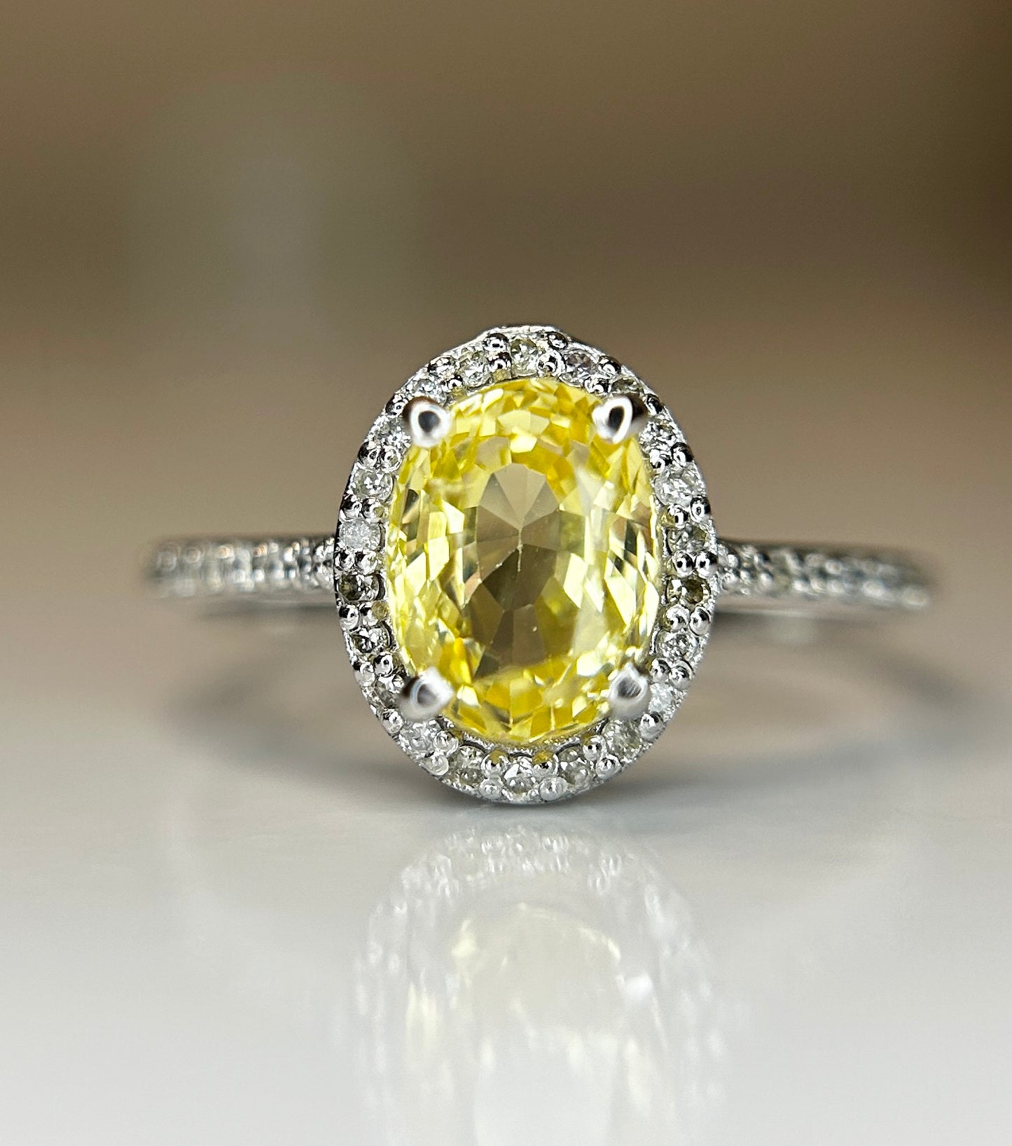 Beautiful Unheated Untreated Natural Ceylon yellow Sapphire Diamonds & 18k Gold