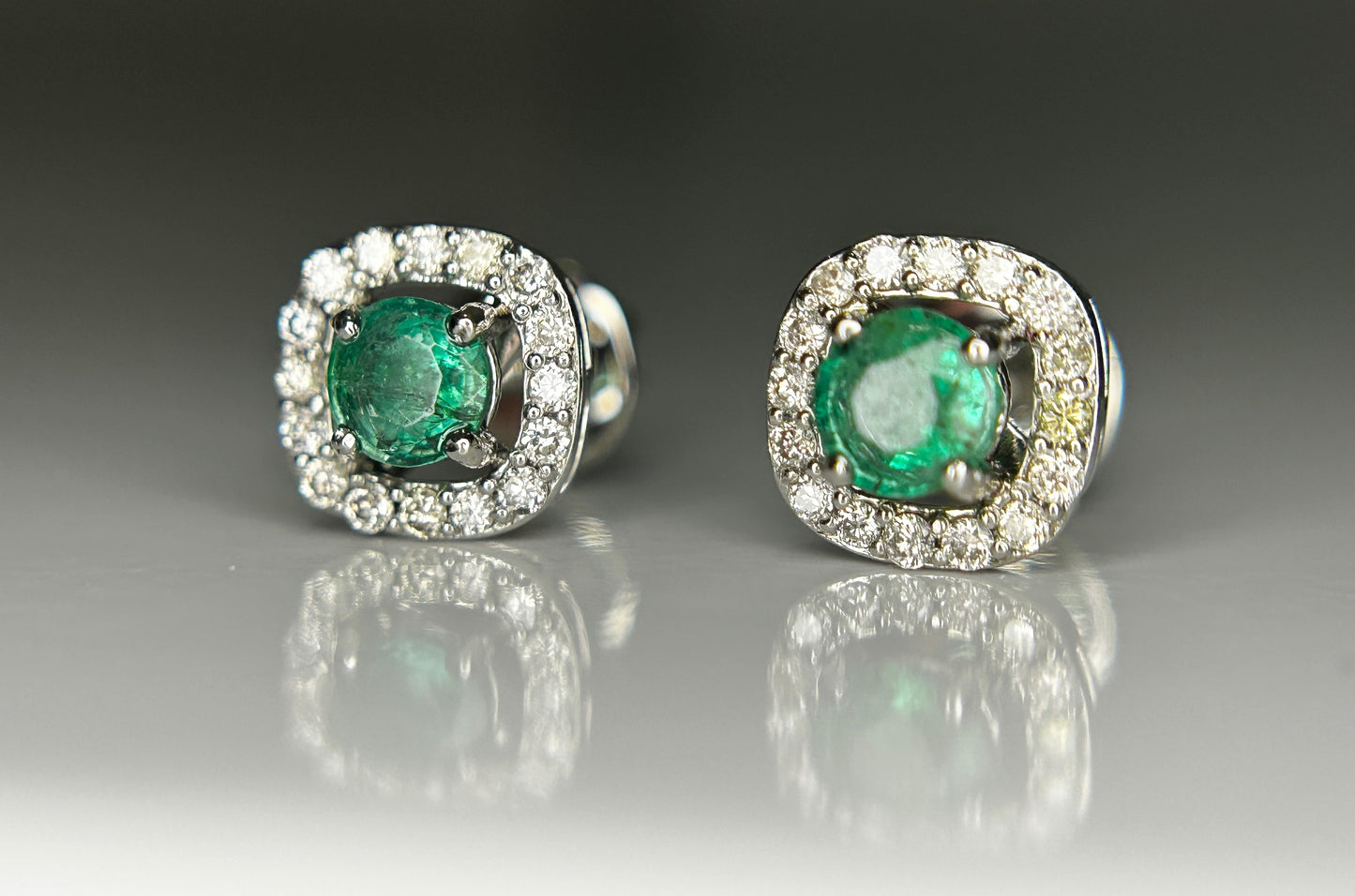 Beautiful 0.49ct Natural Emerald Halo Set Stud Earrings With Diamonds In Platinum 950