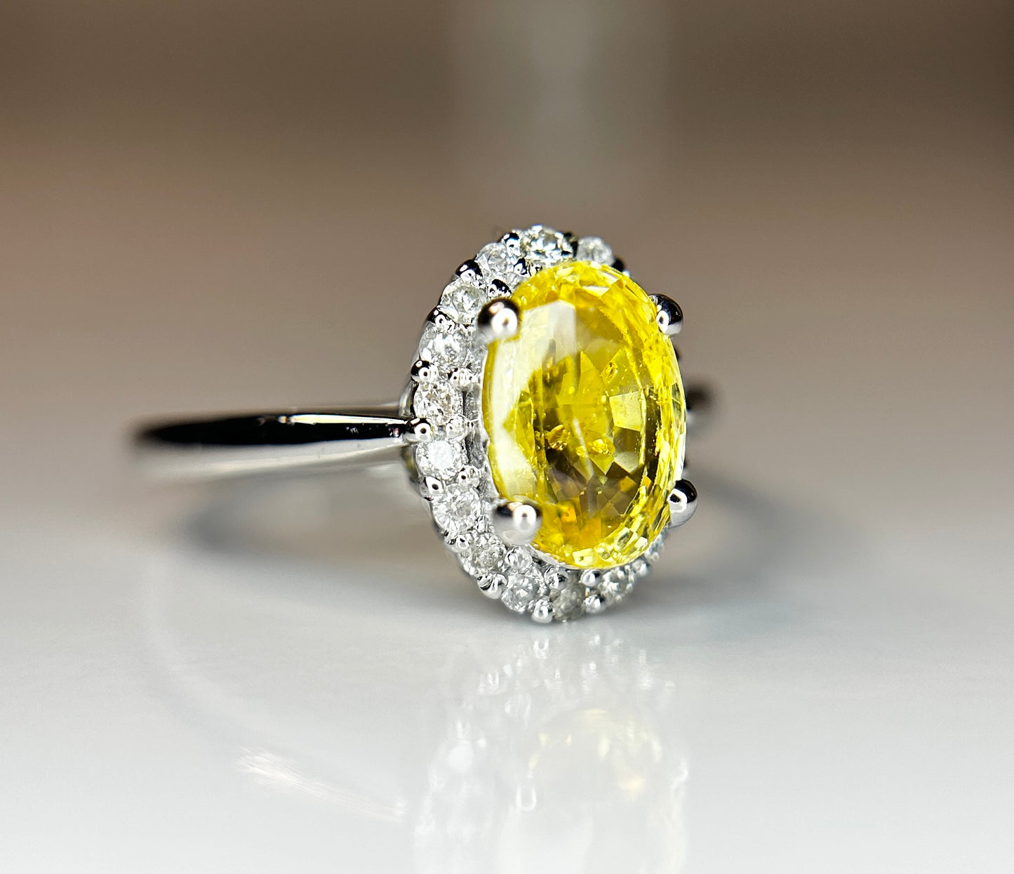 Beautiful 2.09 CT Unheated Yellow Sapphire With Natural Diamonds & 18k Gold