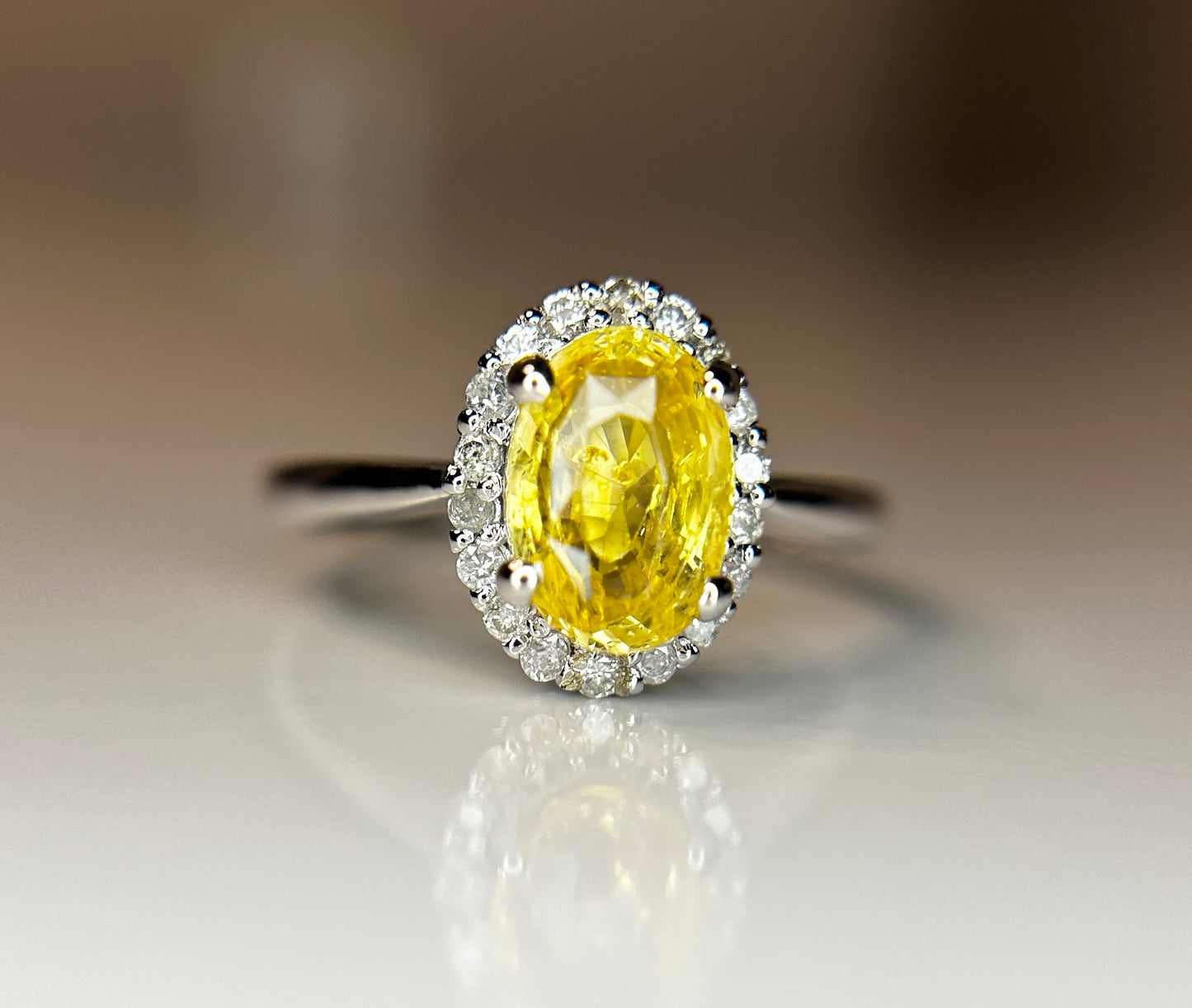 Beautiful 2.09 CT Unheated Yellow Sapphire With Natural Diamonds & 18k Gold