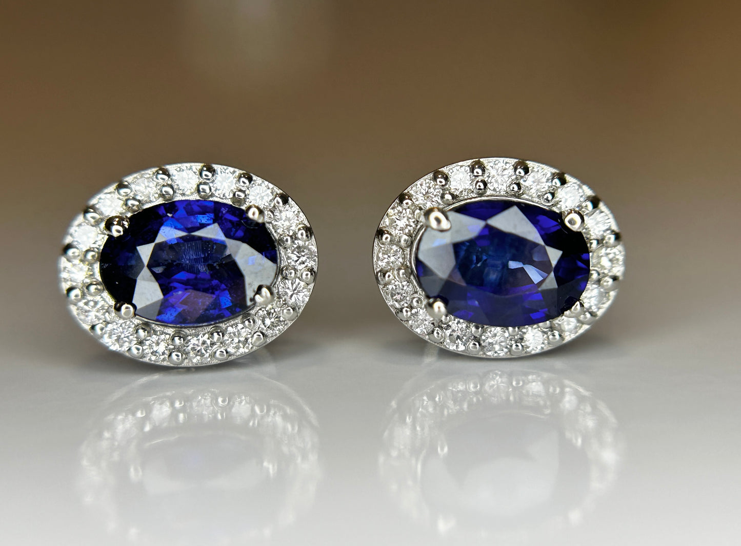 Beautiful 1.85ct Natural Unheated Blue Sapphire Earrings With Diamonds & 950 Platinum