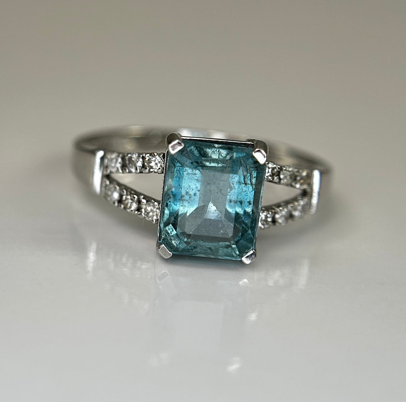 Beautiful Natural Rare Blue Emerald 2.39 CT With Natural Diamonds & 18k Gold