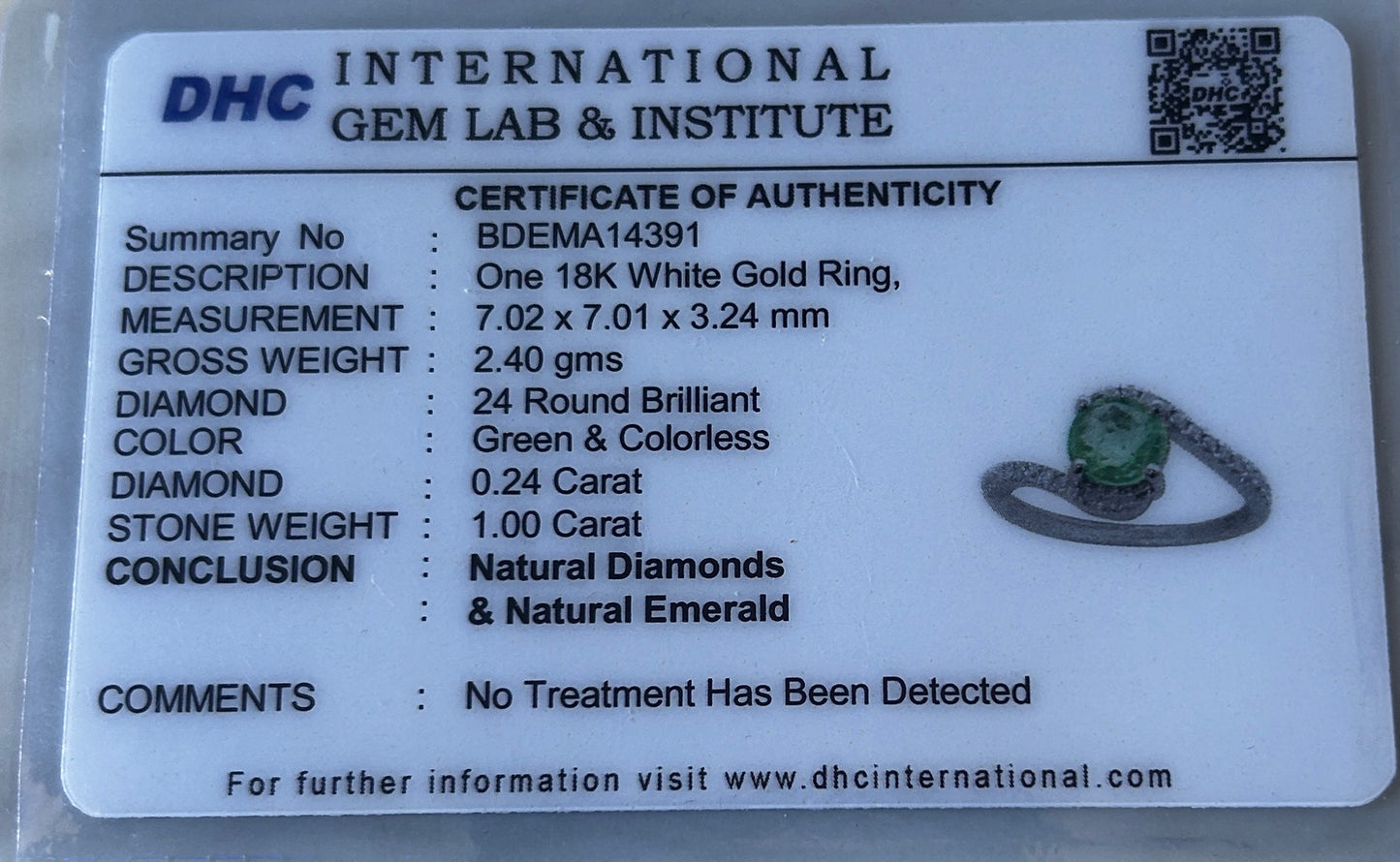 Beautiful 1.00ct Natural Emerald With Natural Diamonds & 18k Gold