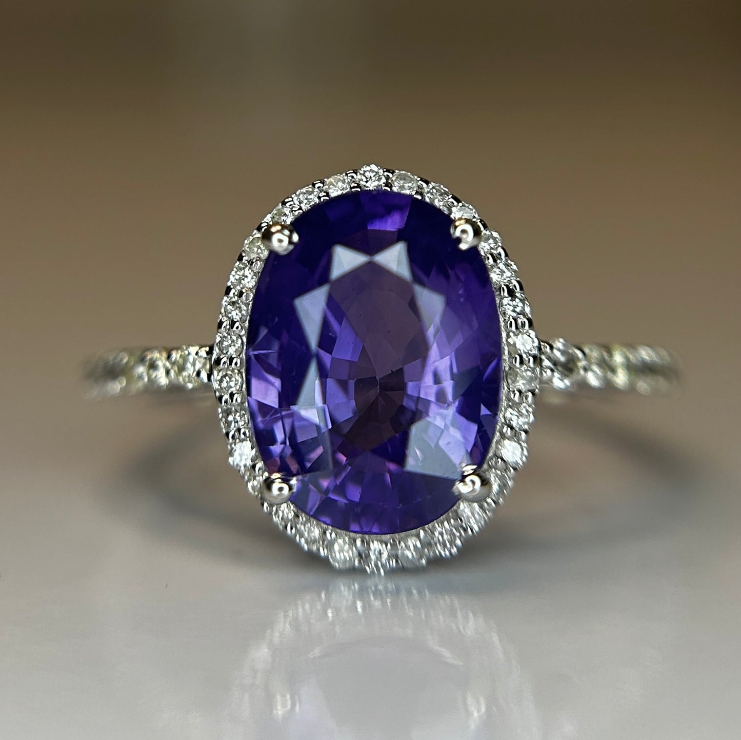 Beautiful 3.06 CT Natural Ceylon Purple Sapphire Diamonds & 18k Gold