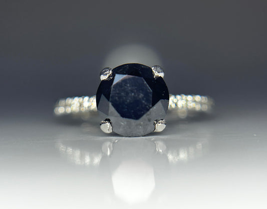 Beautiful Natural 2.64 CT Black Diamond Ring With Natural Diamonds & 18k Gold