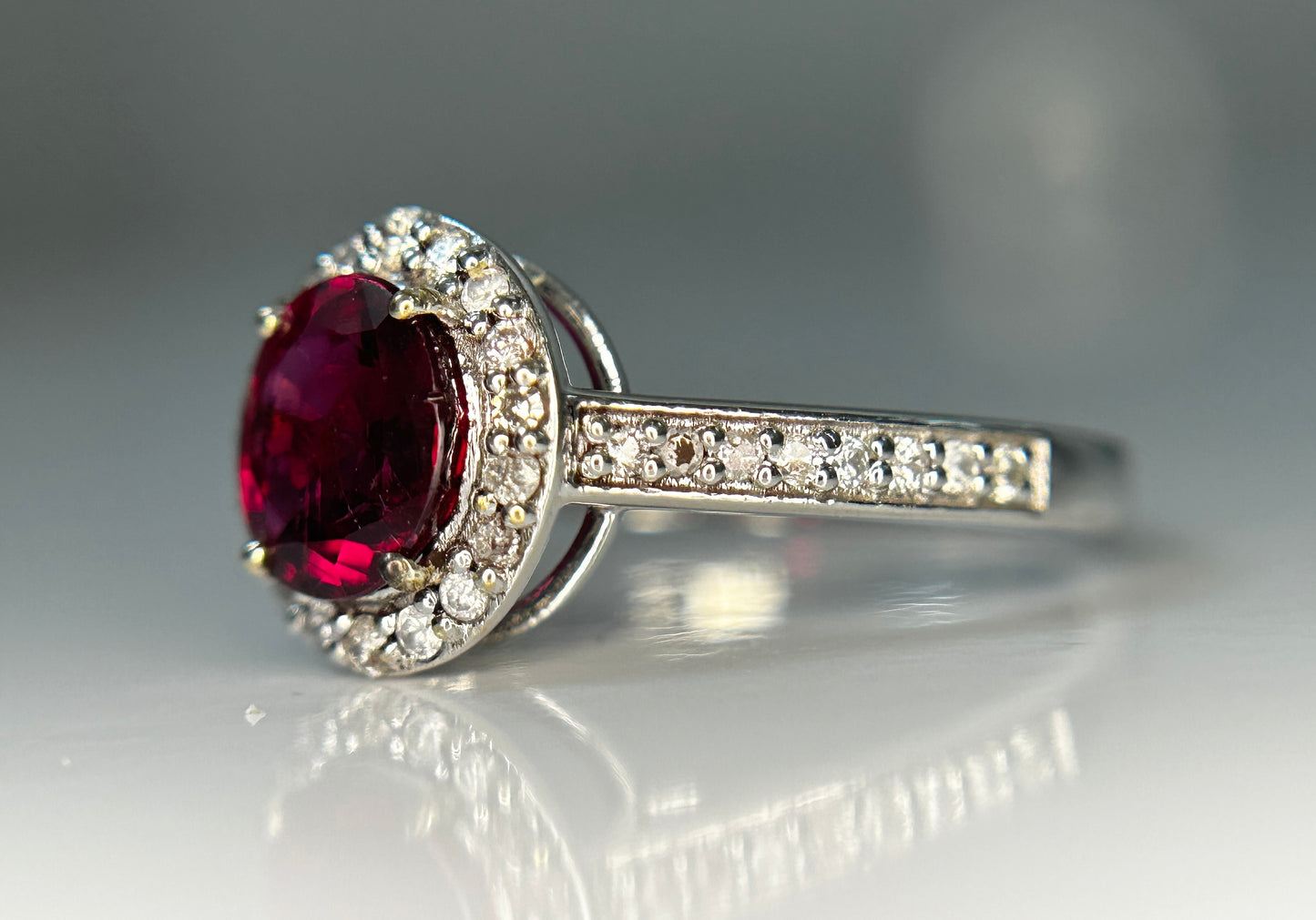 Natural Burma Ruby Unheated/Untreated With Natural Diamonds & 18k Gold