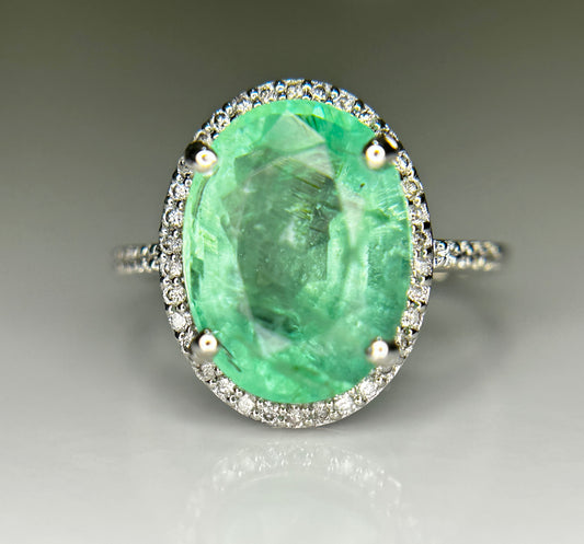 Beautiful 4.24CT Untreated Natural Columbian Emerald Ring, Diamonds & 18k Gold