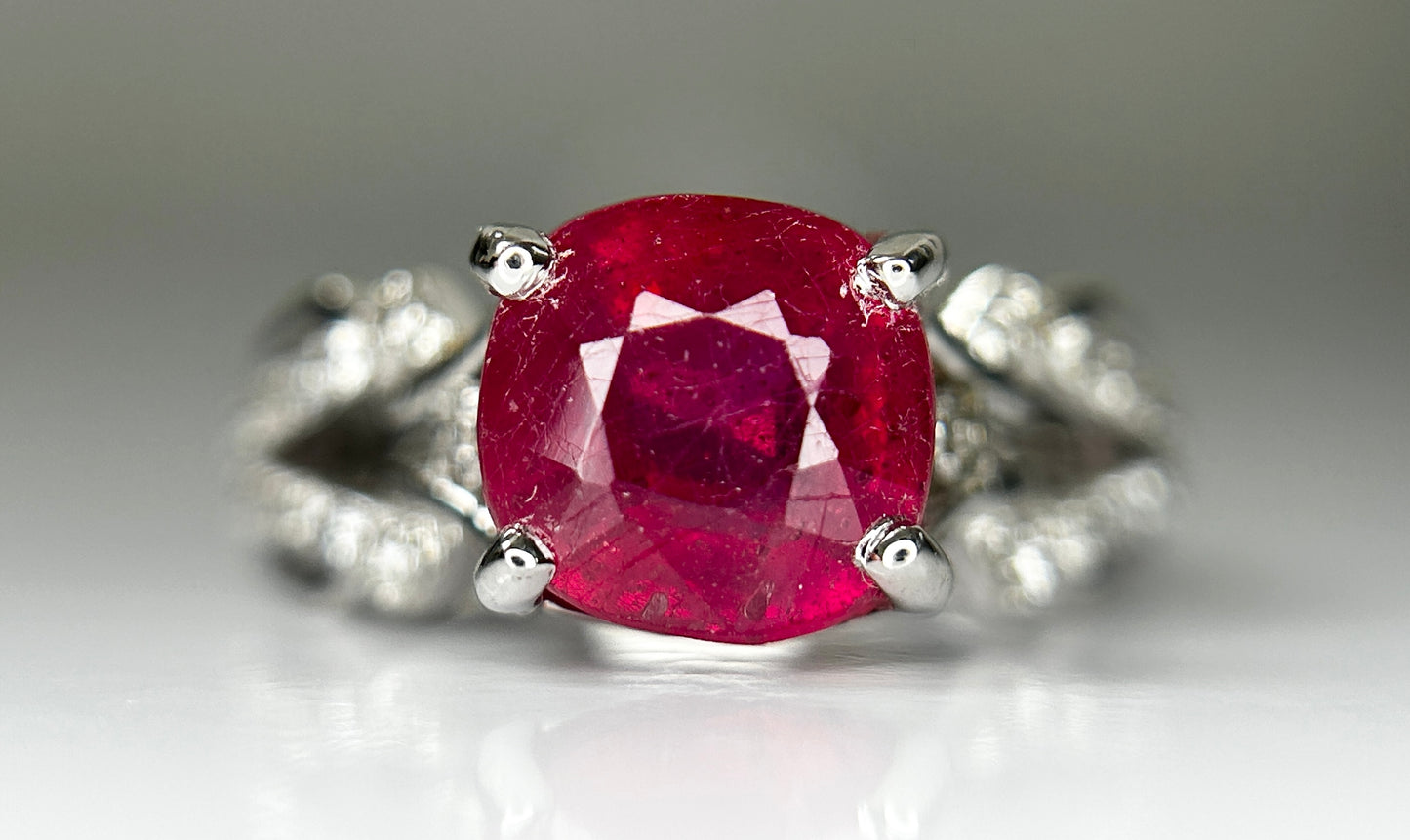 Natural Burmese Ruby Ring 3.35 Ct With Natural Diamonds & 18k Gold