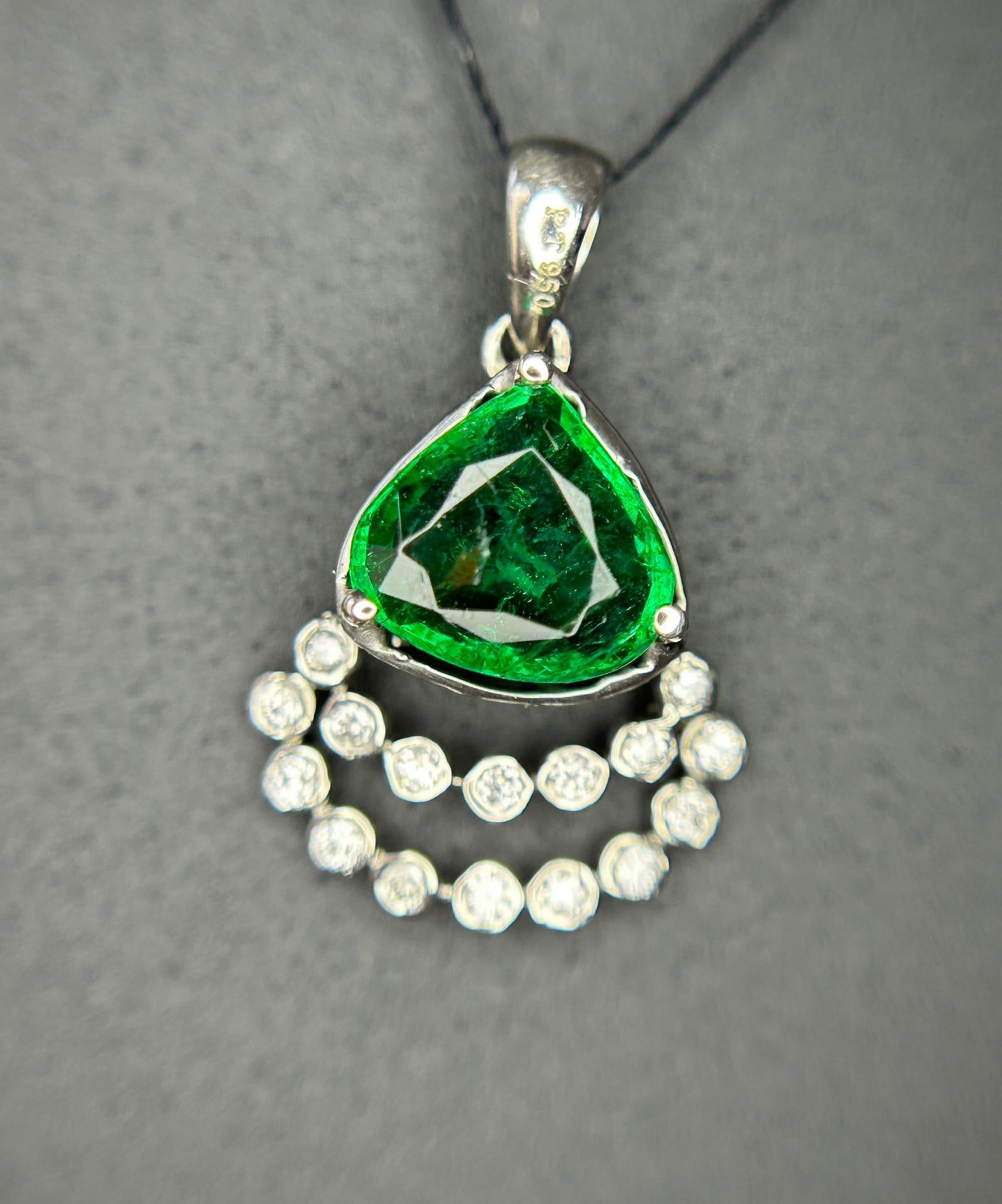 Beautiful 1.37ct Natural Emerald Pendant With Diamonds & 950 Platinum