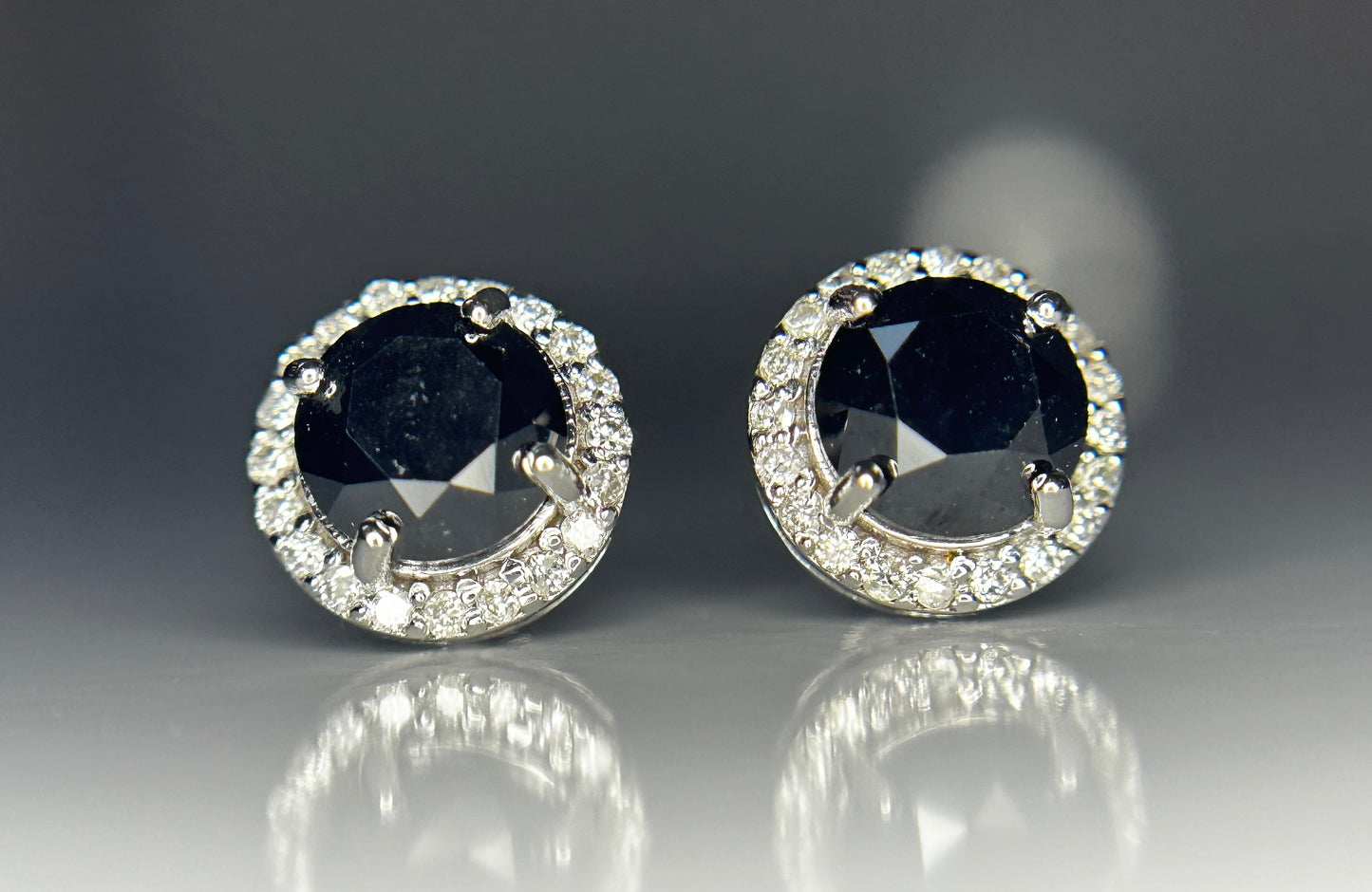 Beautiful Natural 3.84 CT Black Diamond Earrings Natural Diamonds & 18k Gold