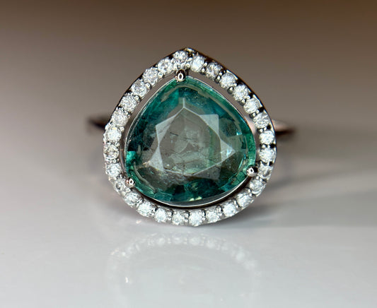 Beautiful 3.21 CT Natural Emerald Ring With Natural Diamonds & Platinum 950