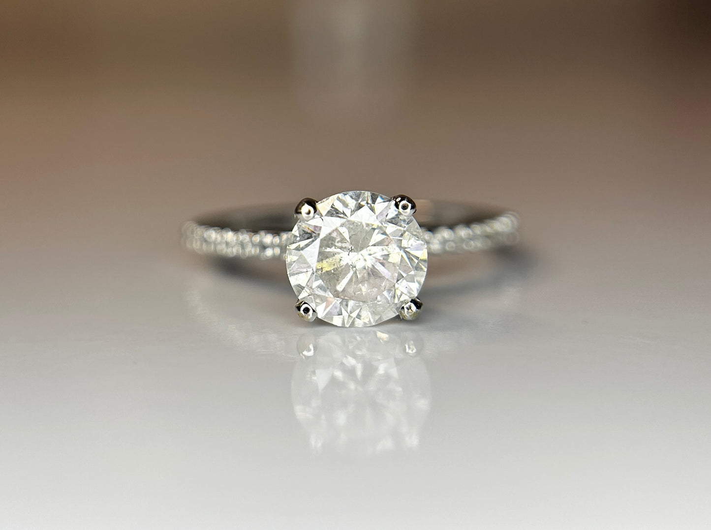 Beautiful 1.82ct Untreated Natural Solitaire Diamond & 18k Gold