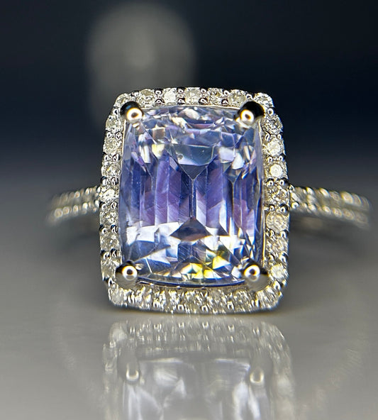 Beautiful 4.95ct Unheated Ceylon Blue Sapphire With Natural Diamonds & 18k Gold