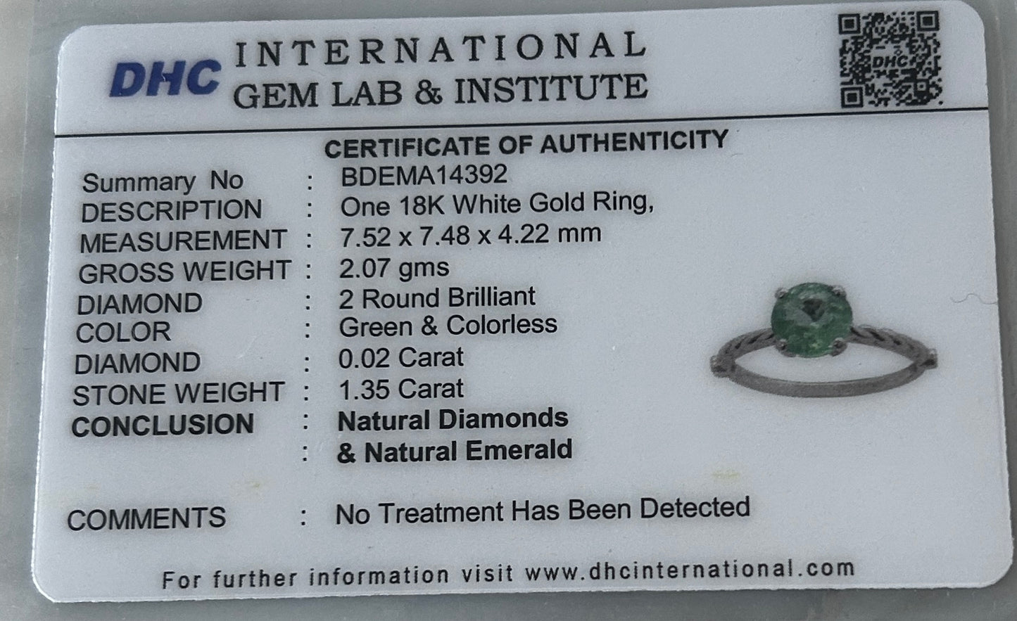 Beautiful 1.35ct Natural Emerald With Natural Diamonds & 18k Gold