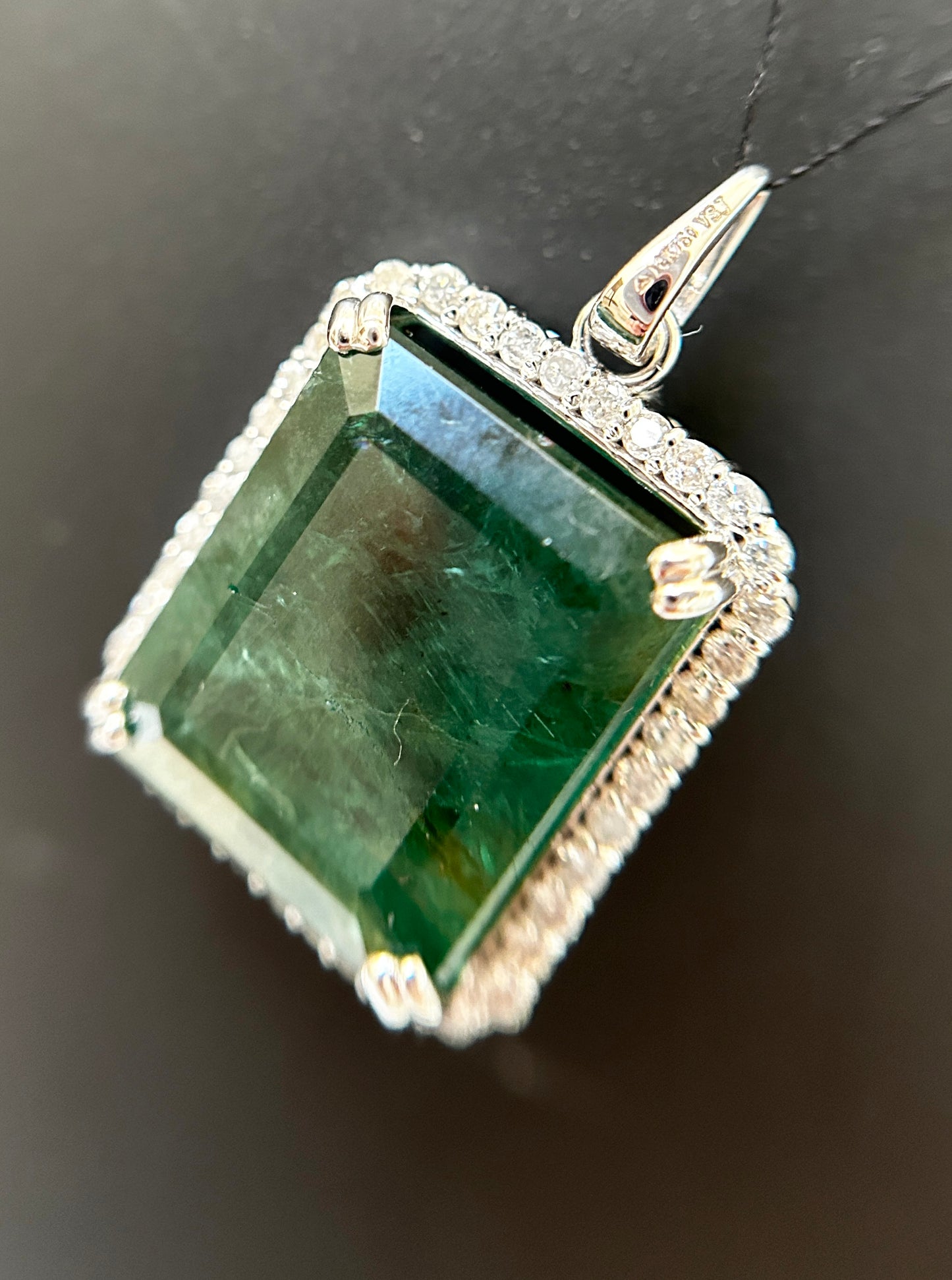 Beautiful 24.18 ct Natural Emerald With Natural Diamonds & 18k Gold