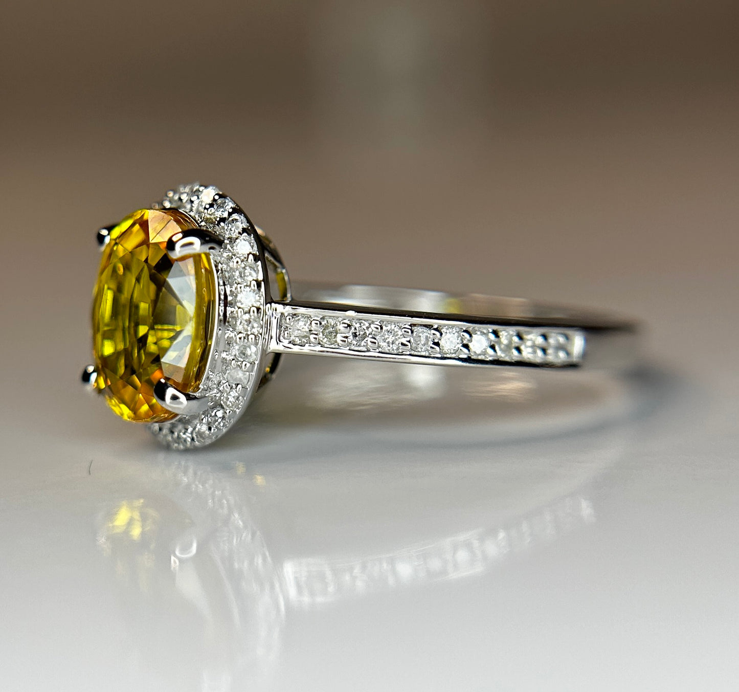 Beautiful 1.93 CT Unheated Bangkok Yellow Sapphire With Natural Diamonds & 18k Gold