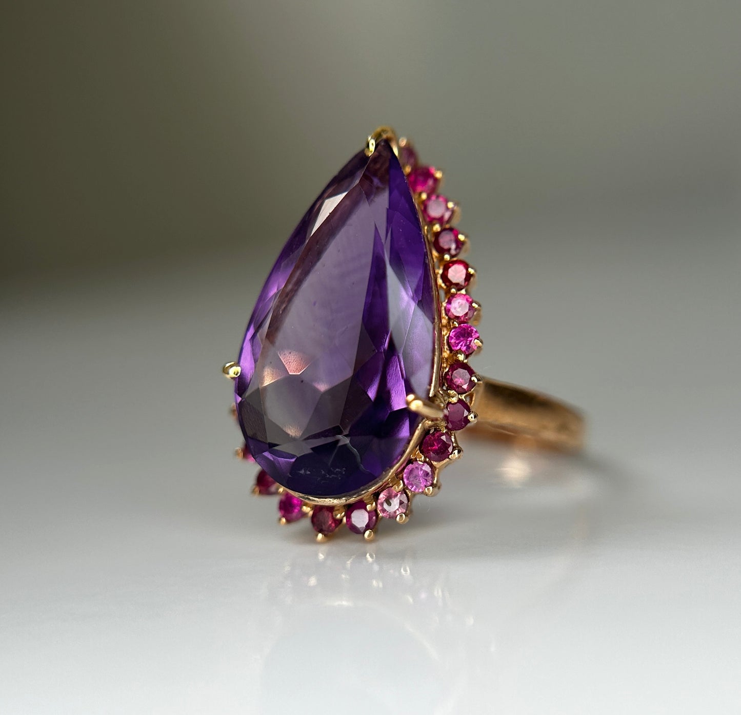 Beautiful Natural Amethyst 4.55Ct With Natural Burma Ruby & 18k Gold