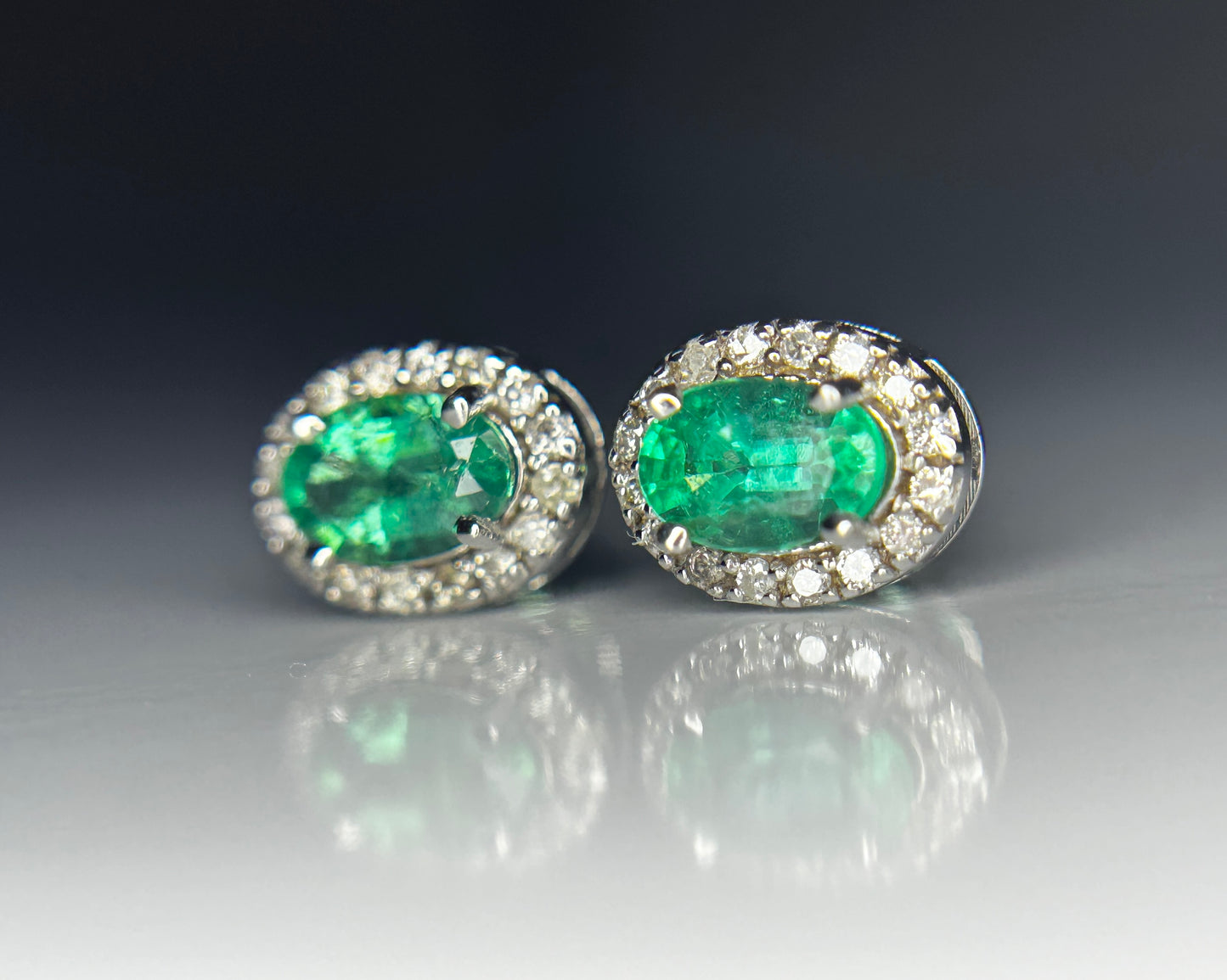 Beautiful Natural Emerald Halo Set Stud Earrings 18k White Gold