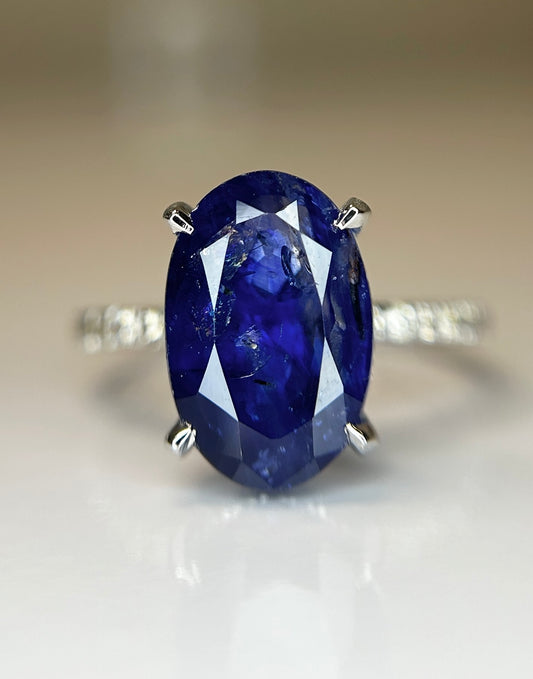 Beautiful 5.38 CT Natural Ceylon Royal Blue Sapphire Diamonds & 18k Gold