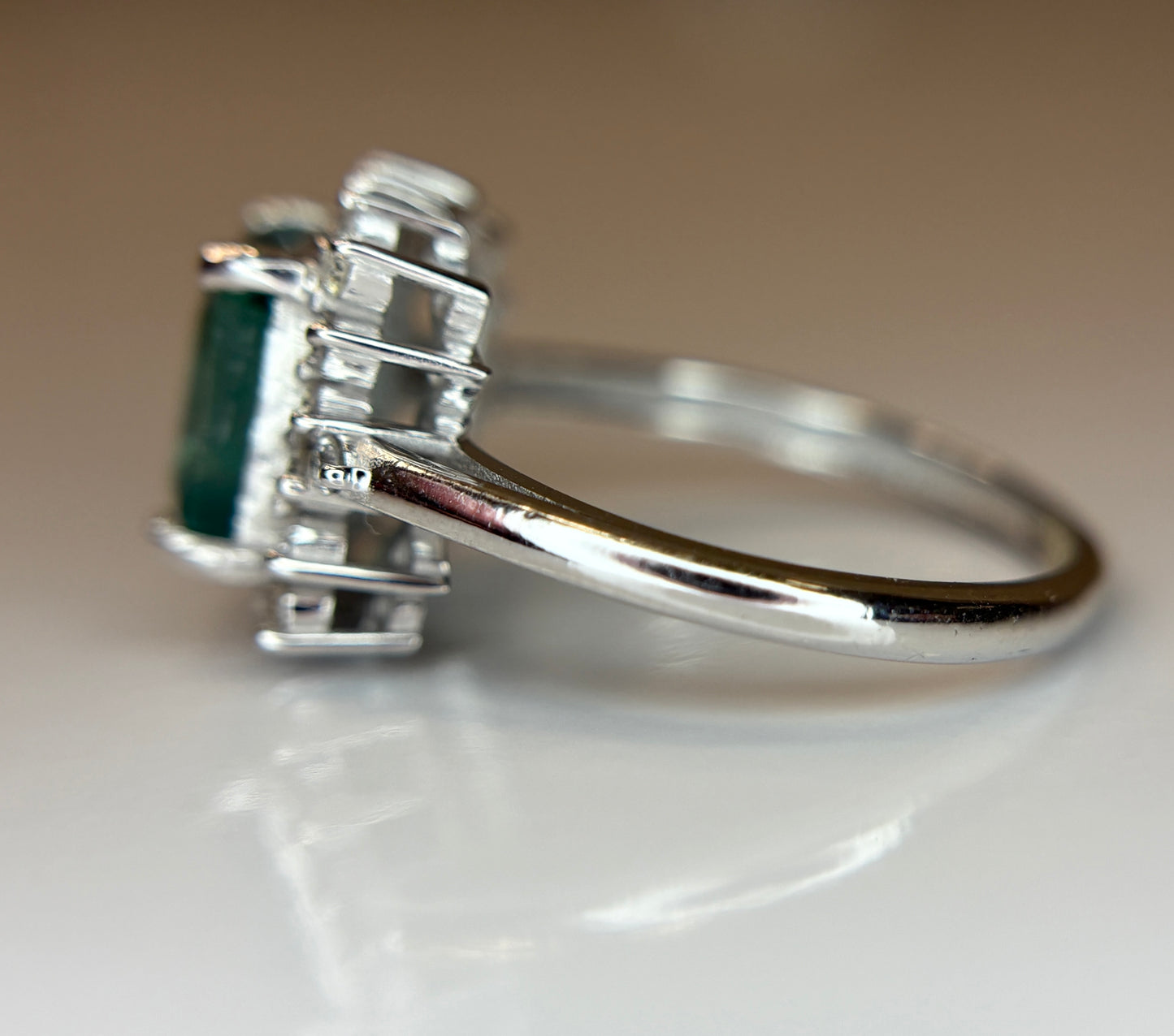 Beautiful 2.10 CT Natural Emerald With Natural Diamonds & 18k Gold