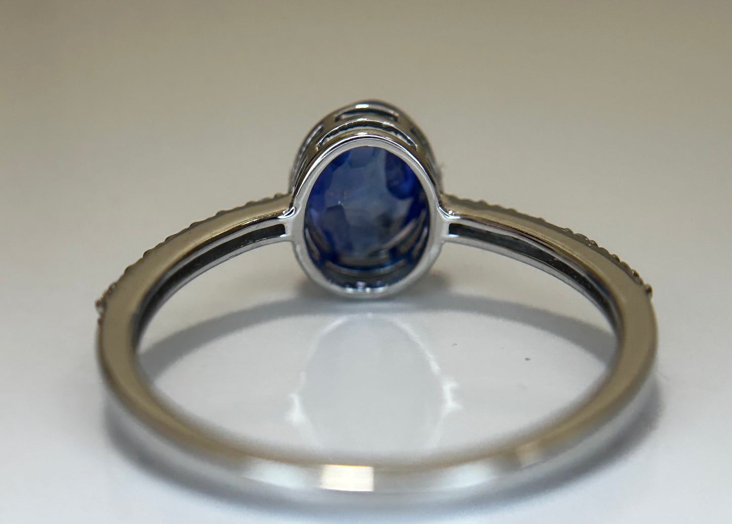 Beautiful 1.77CT Unheated Burma Blue Sapphire Diamonds & Platinum