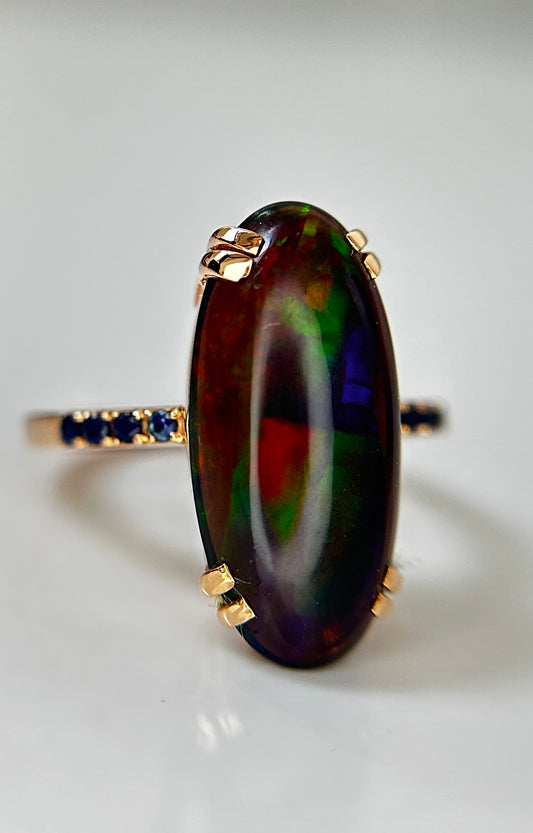 Beautiful Natural Black Opal Ring With Natural Blue Sapphire and 18k Gold