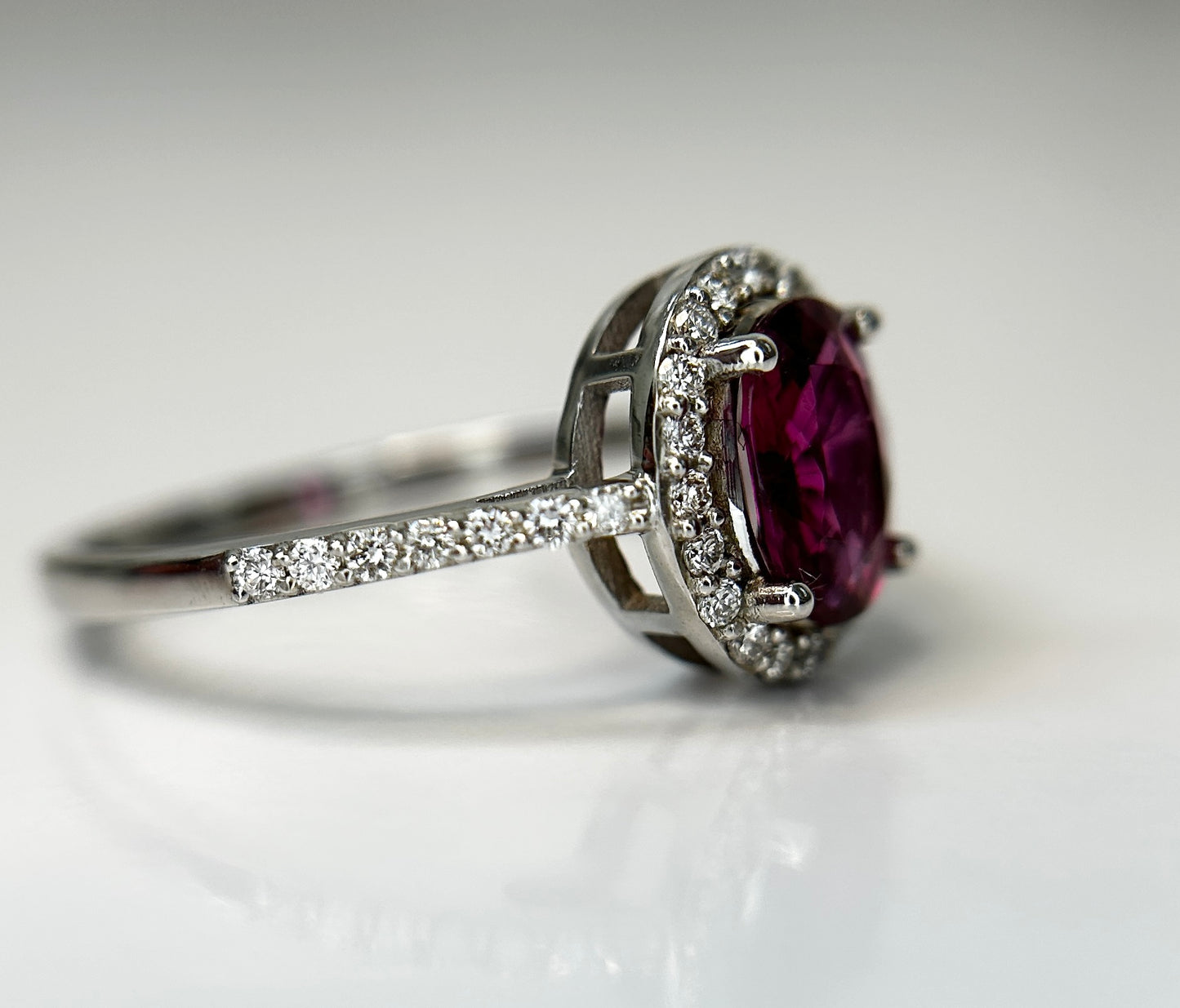 Beautiful Natural Tourmaline Rubellite Ring With Diamonds and 18k Gold