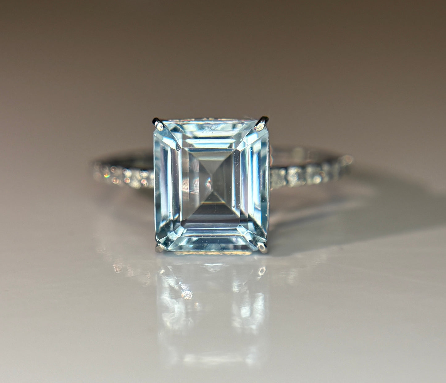 Beautiful 3.34 CT Natural Aquamarine Ring With Natural Diamonds & 950 Platinum