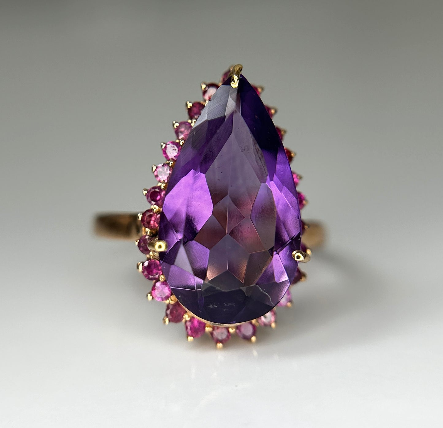 Beautiful Natural Amethyst 4.55Ct With Natural Burma Ruby & 18k Gold