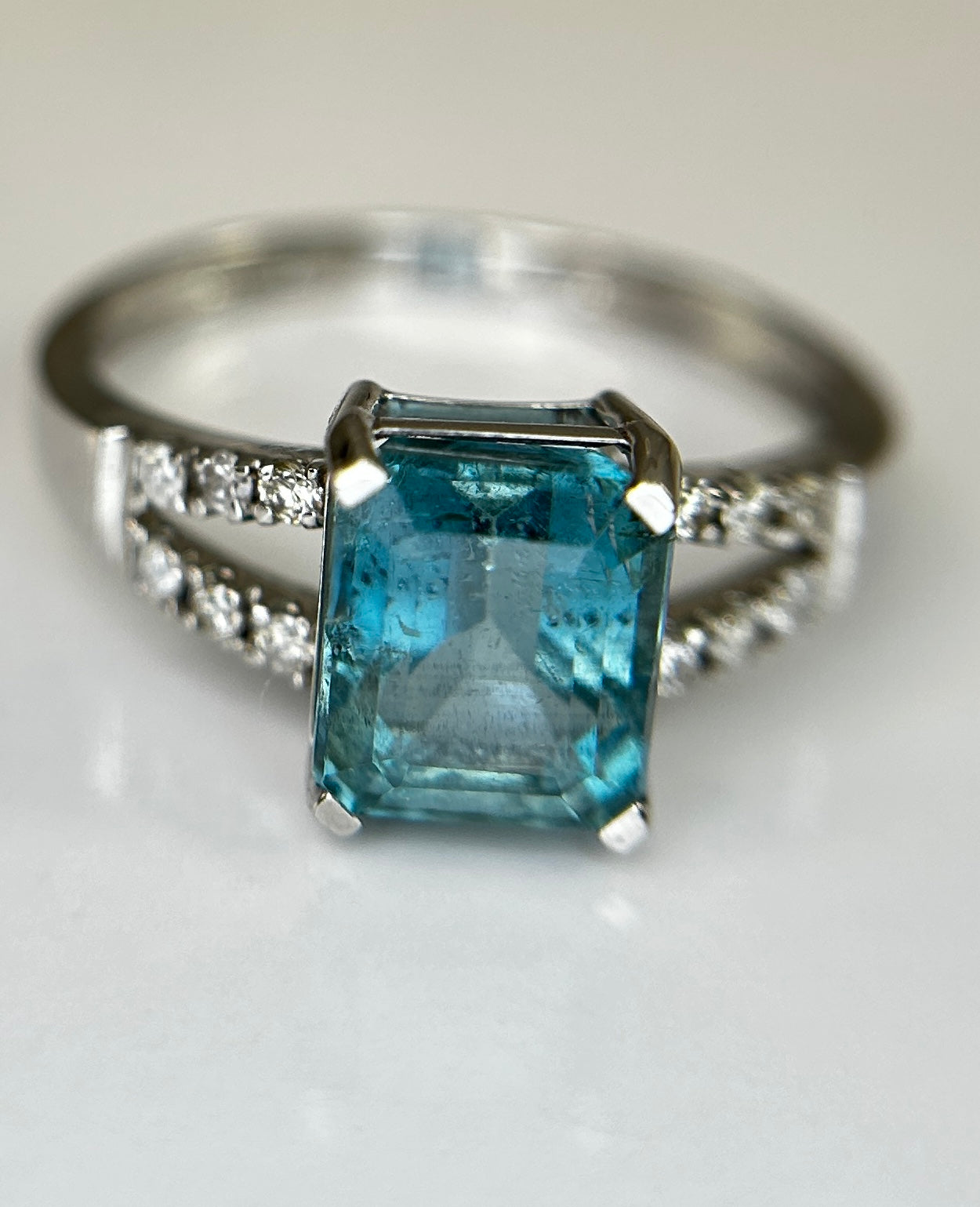 Beautiful Natural Rare Blue Emerald 2.39 CT With Natural Diamonds & 18k Gold