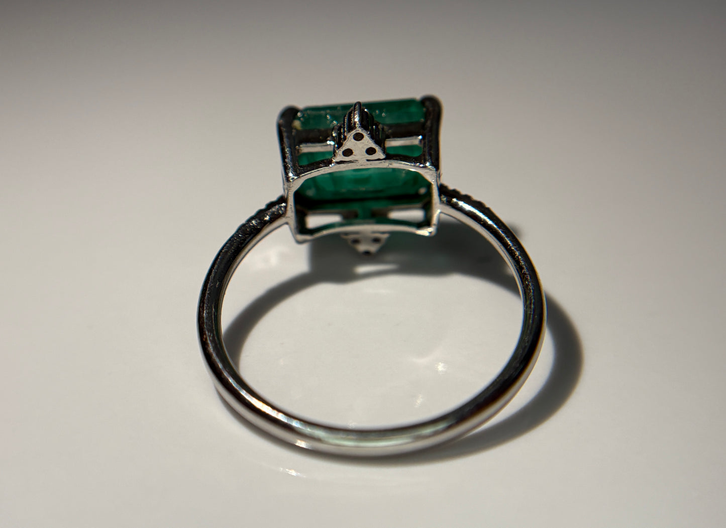 Beautiful 4.05 CT Natural Emerald Ring With Natural Diamonds & Platinum 950