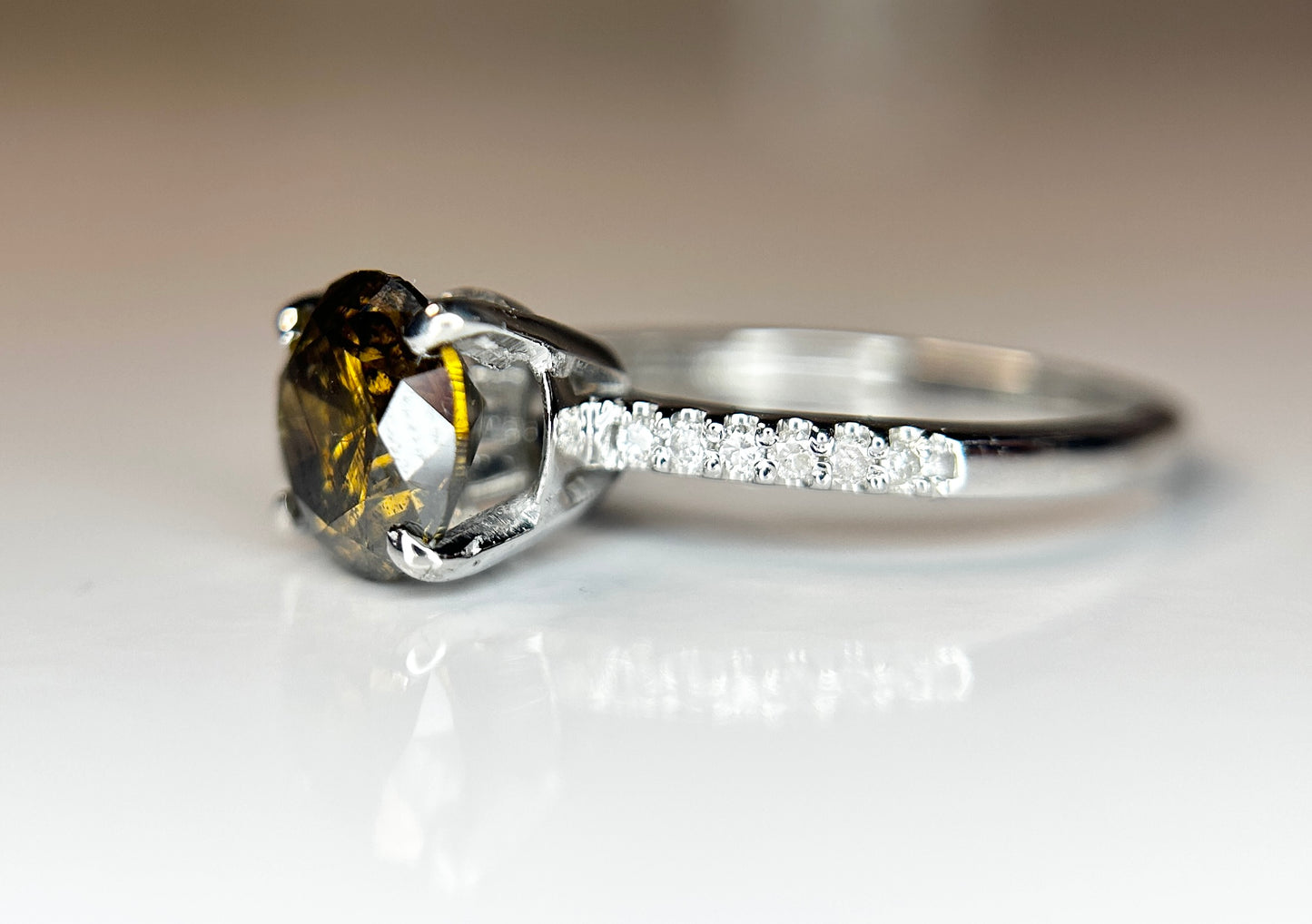 Beautiful 1.86ct Untreated Natural Champagne Solitaire Diamond & 18k Gold