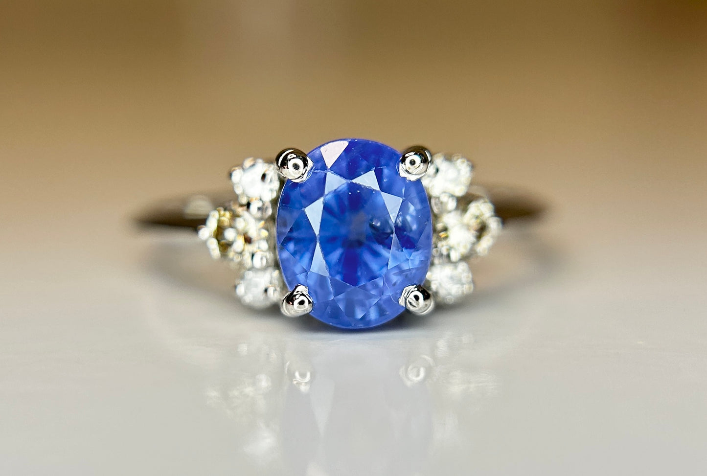 Beautiful 1.79 CT Natural Ceylon Blue Sapphire Diamonds & 18k Gold