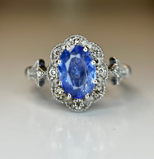 Beautiful 1.74 CT Natural Ceylon Blue Sapphire Diamonds & 18k Gold