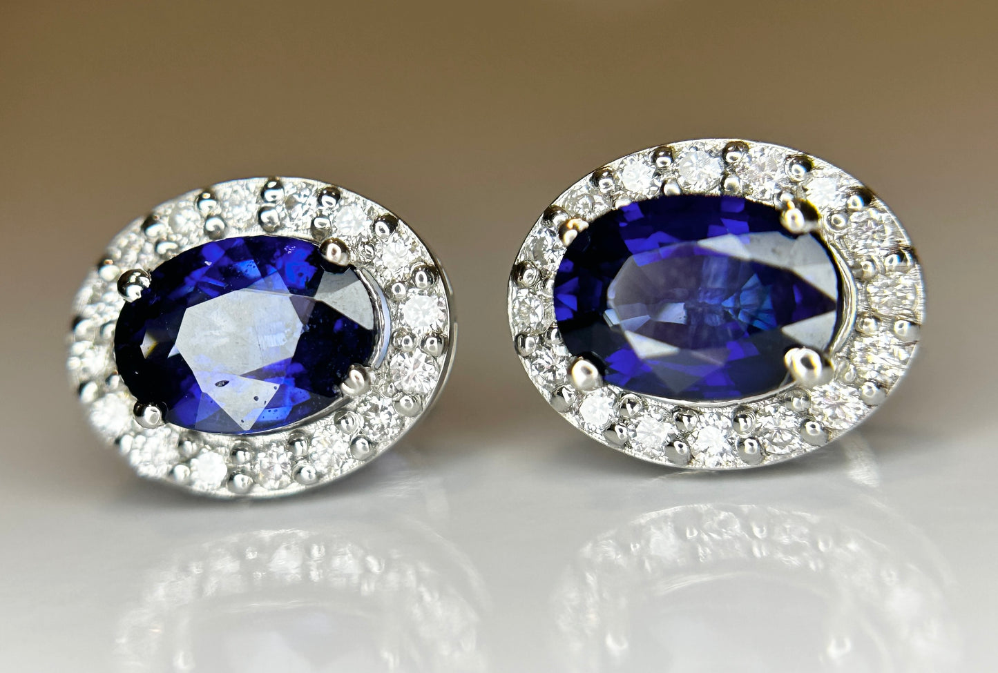 Beautiful 1.85ct Natural Unheated Blue Sapphire Earrings With Diamonds & 950 Platinum