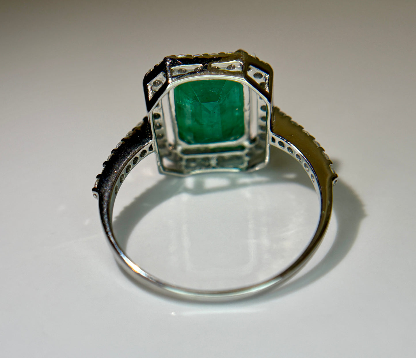 Beautiful 3.50 CT Natural Emerald Ring With Natural Diamonds & Platinum 950