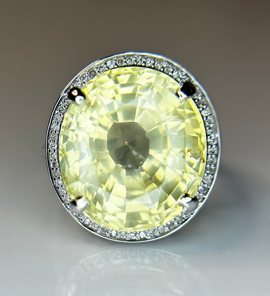 Beautiful 21.74 CT Unheated Ceylon Yellow Sapphire With Natural Diamonds & 18k Gold