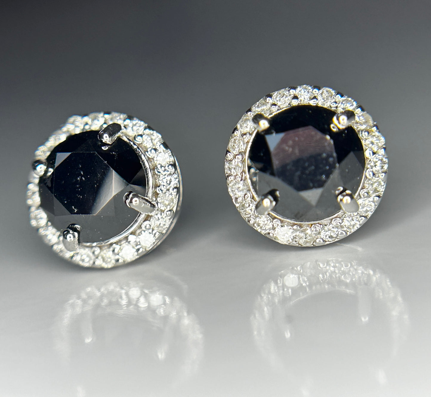 Beautiful Natural 3.84 CT Black Diamond Earrings Natural Diamonds & 18k Gold