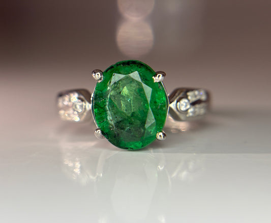 Beautiful 2.90 CT Natural Emerald Ring With Natural Diamonds & Platinum 950
